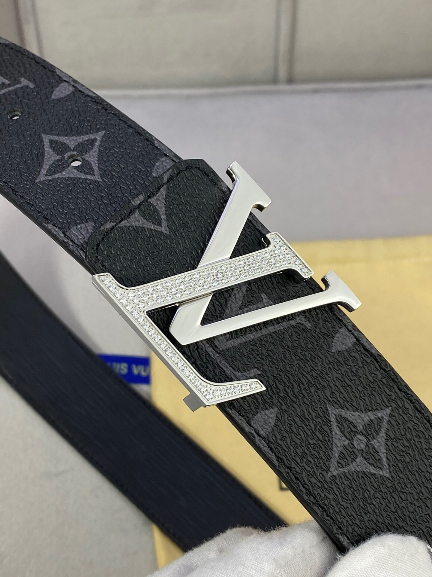 05b26a53.jpeg 05b26a53