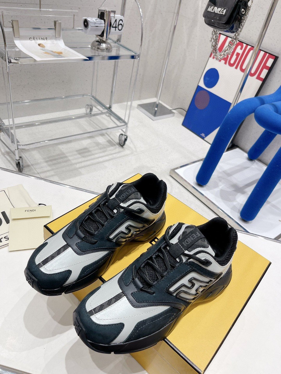 05d80c83.jpg 05d80c83