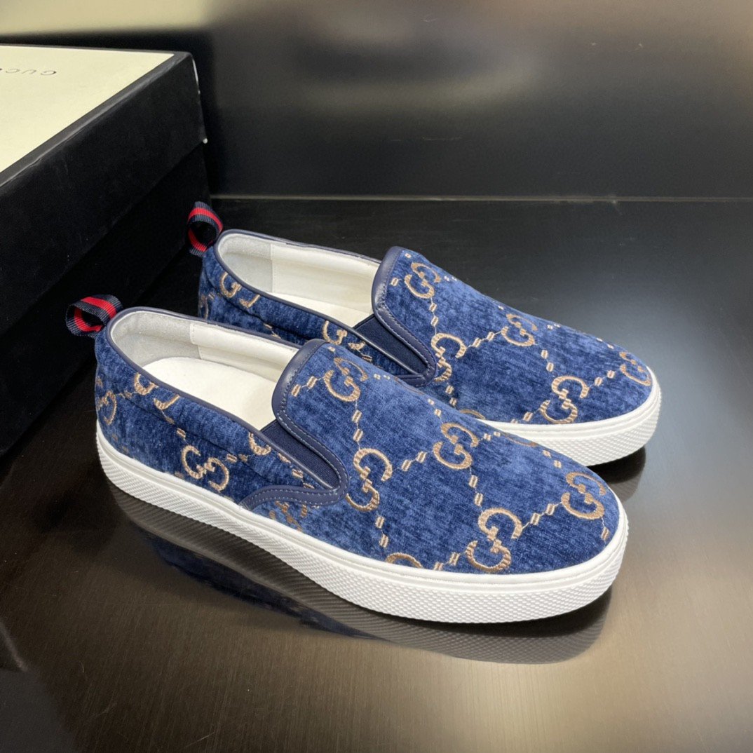 084ca10f.jpg 084ca10f