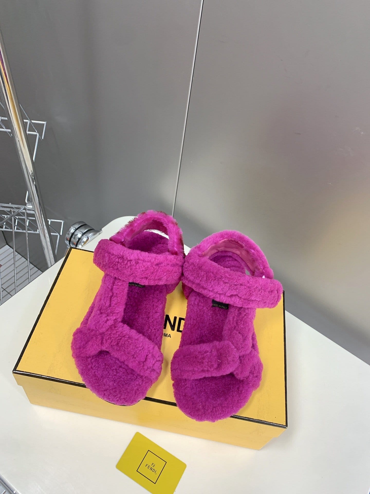 4bdf954a.jpg 4bdf954a