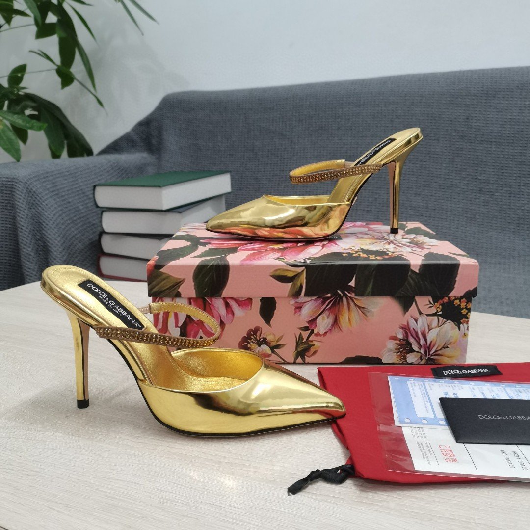 4e41b53b.jpg 4e41b53b