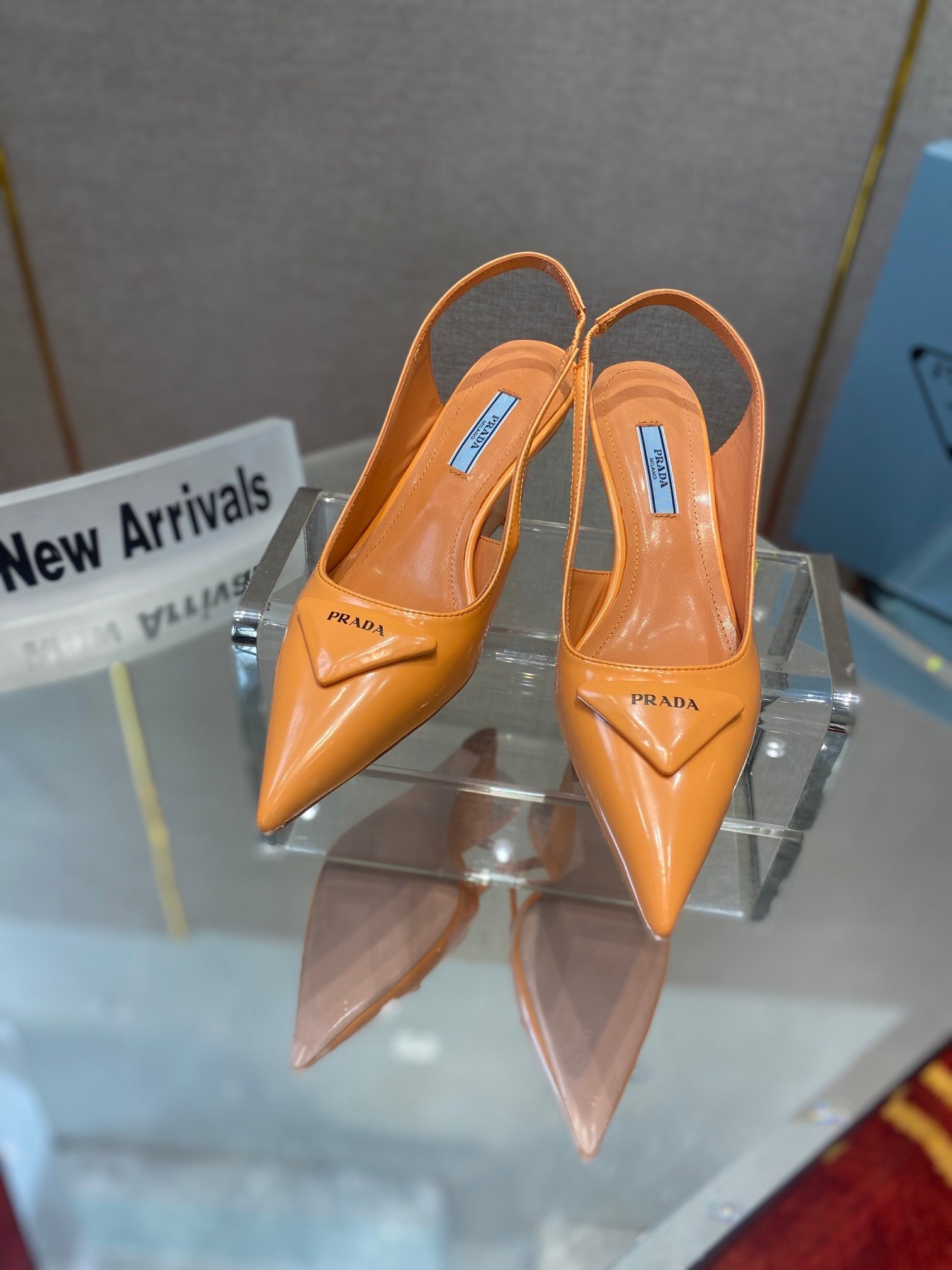 5367016b.jpg 5367016b