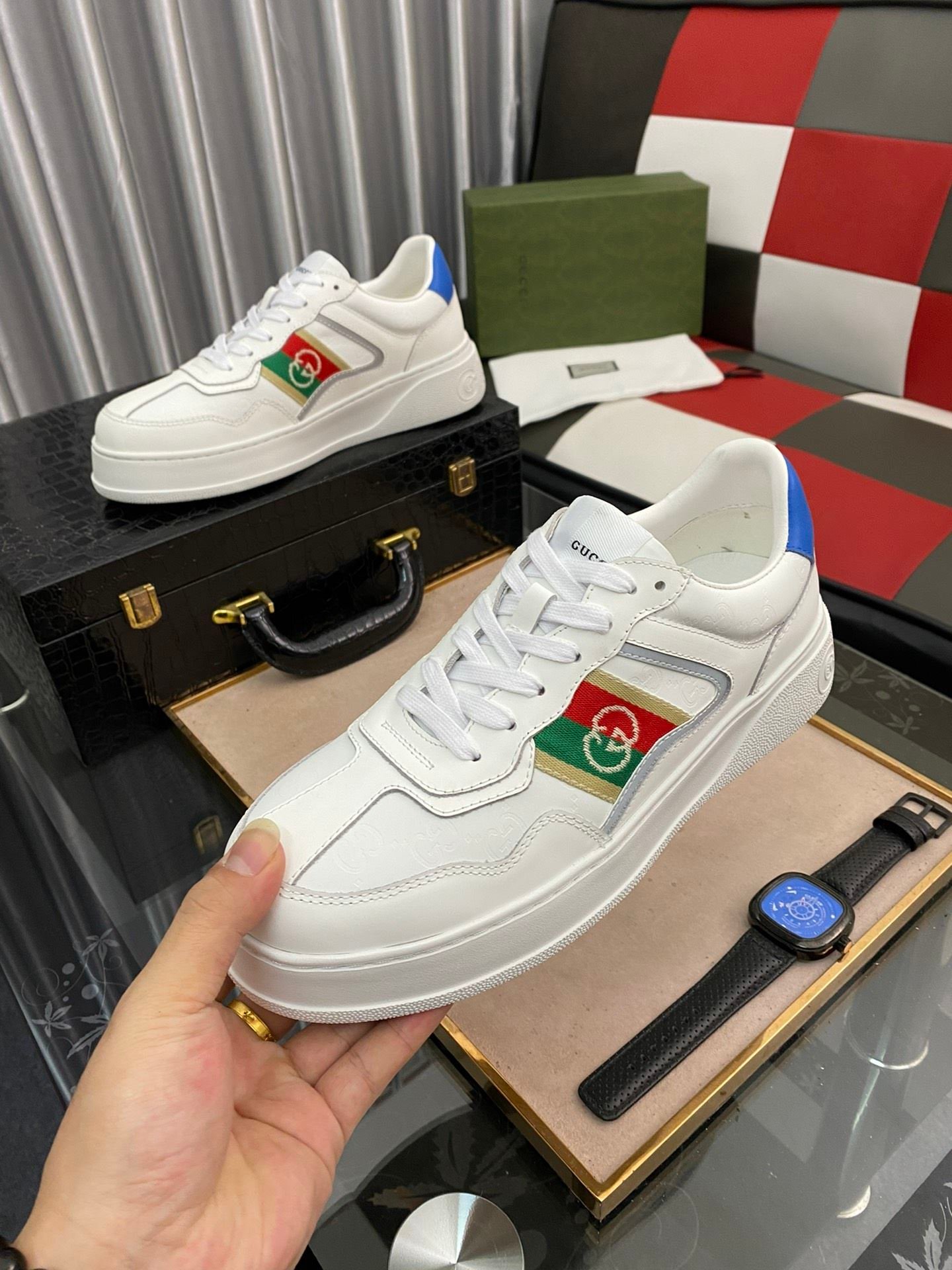 550e11de.jpg 550e11de