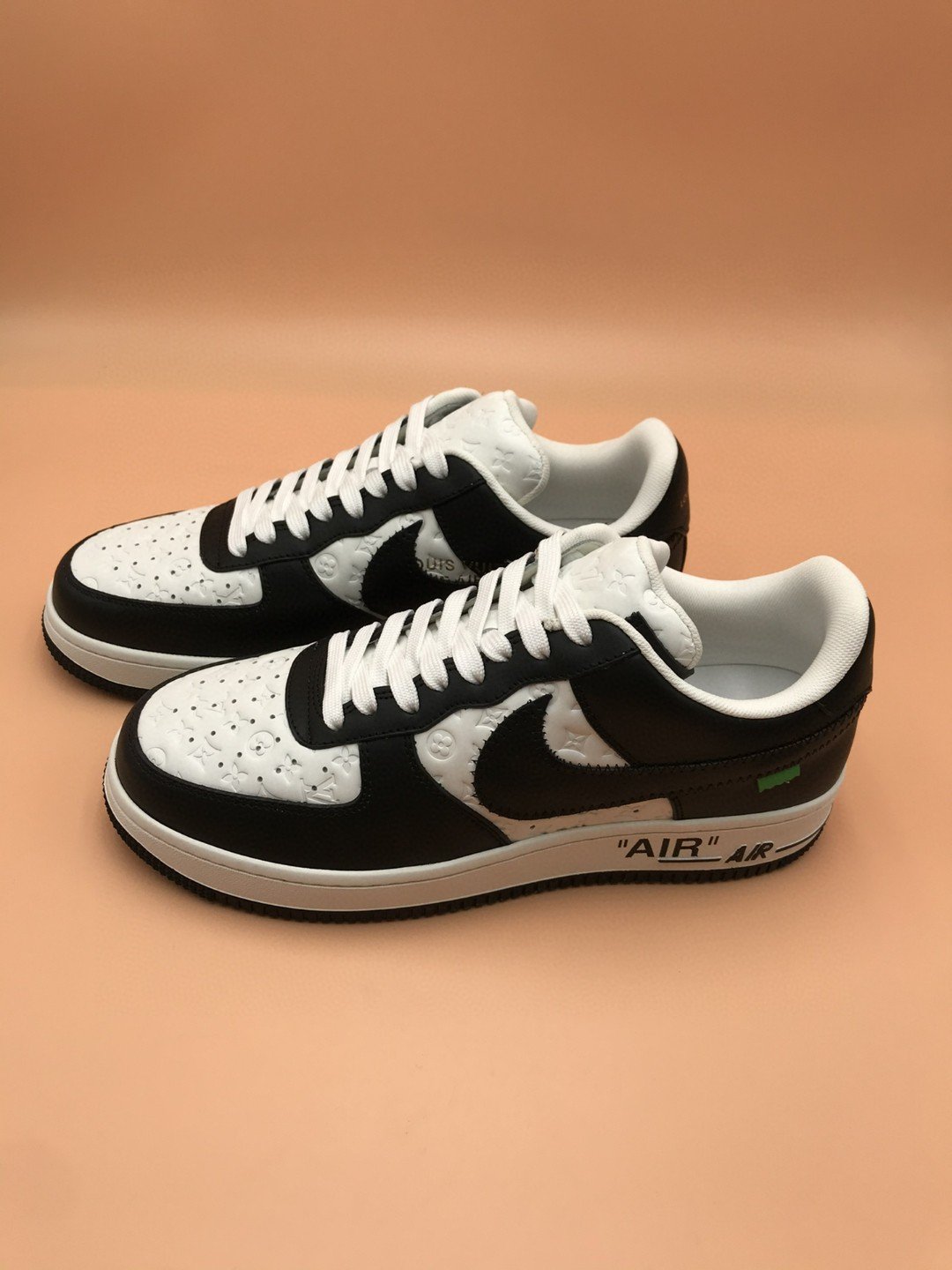 76f2453b.jpg 76f2453b