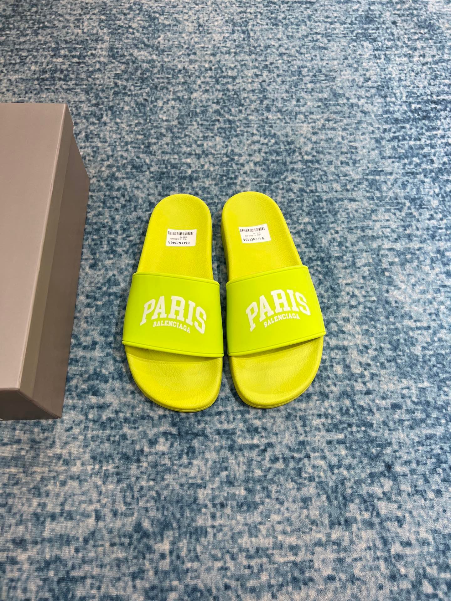 8d2636d8.jpg 8d2636d8