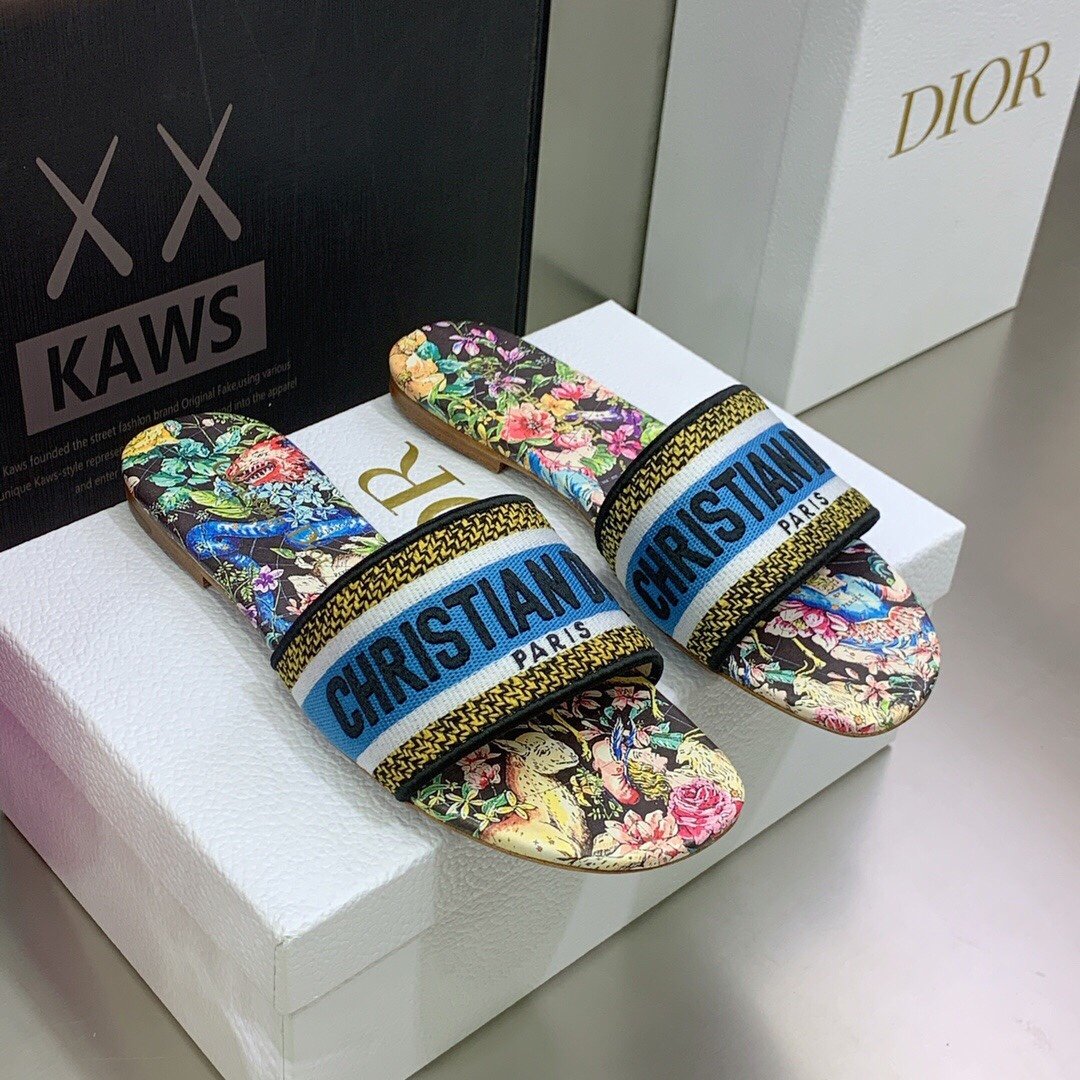 8d37e7cb.jpg 8d37e7cb