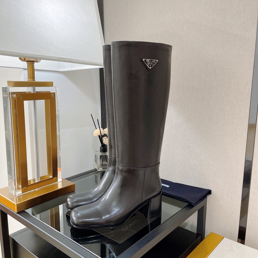 9383b069.jpg 9383b069