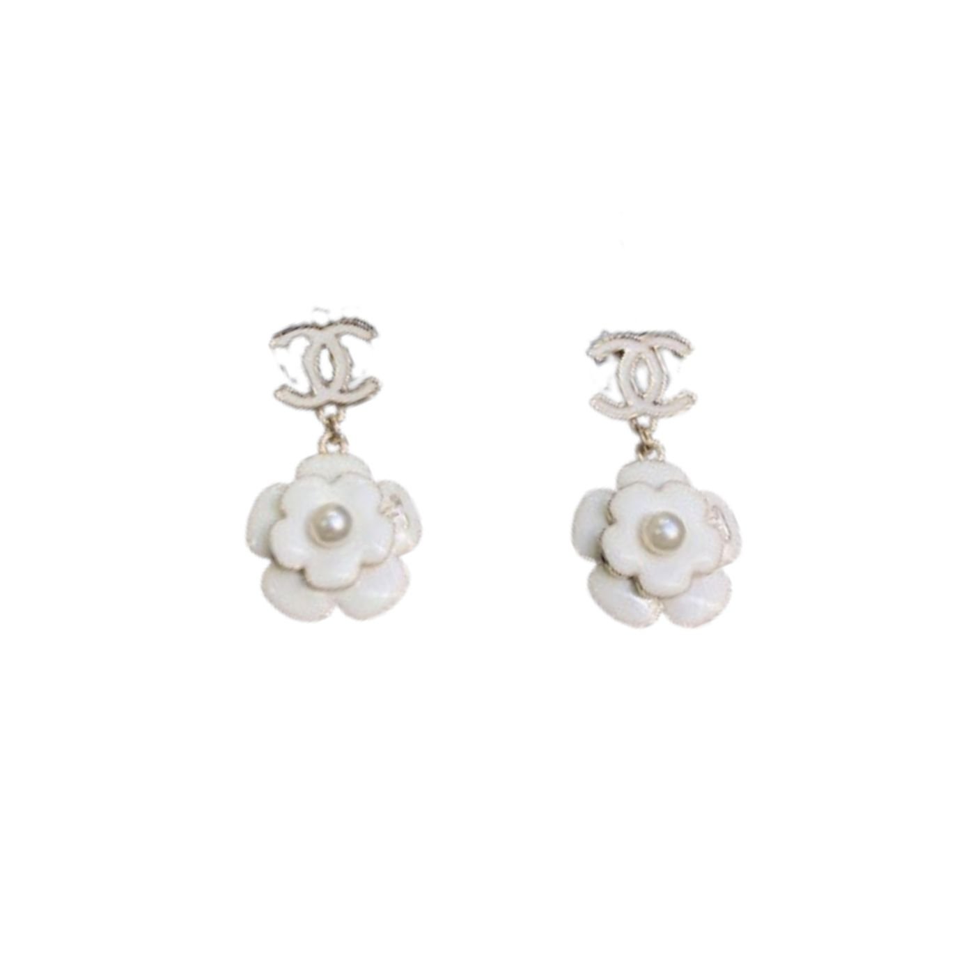 White-Camellia-Flower-Earrings-Gold-Tone-1.jpg White Camellia Flower Earrings Gold Tone 1