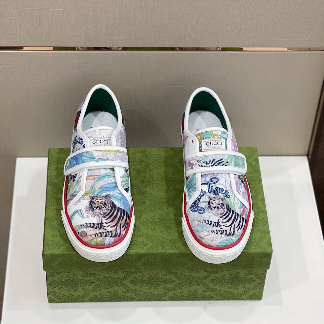 a6eeccfe-1.jpg a6eeccfe 1