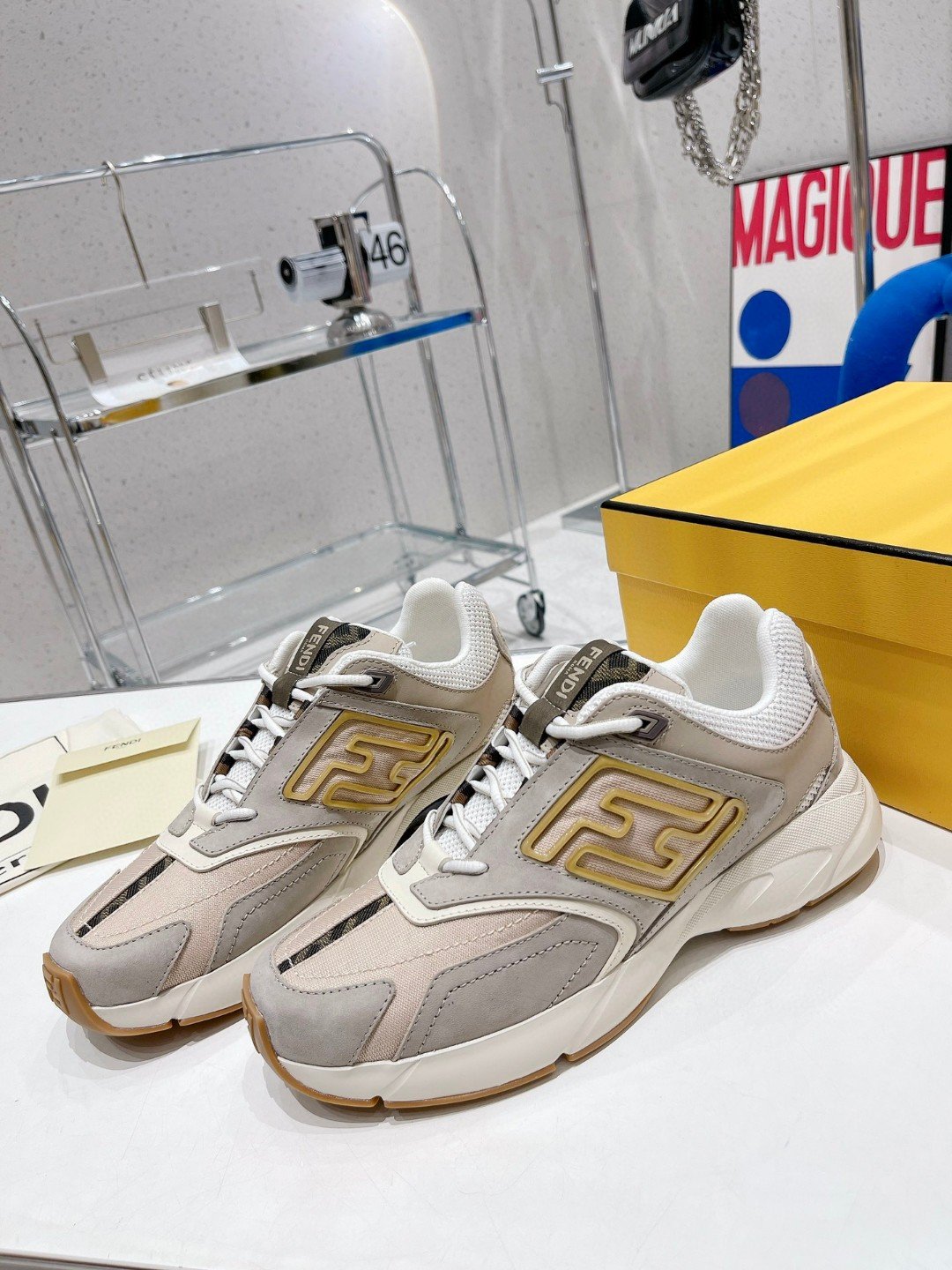 b2bab03e.jpg b2bab03e