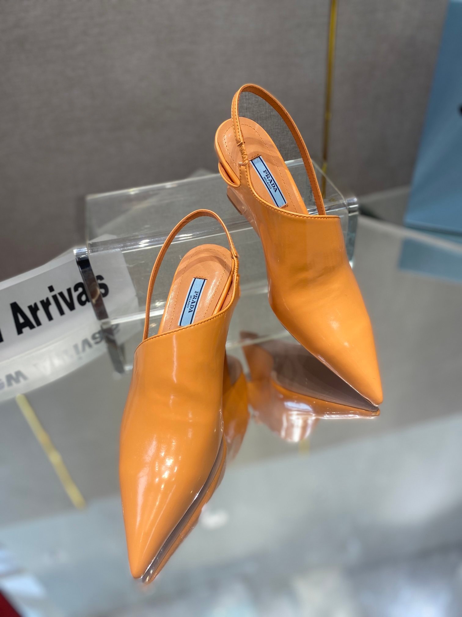 c3117006.jpg c3117006