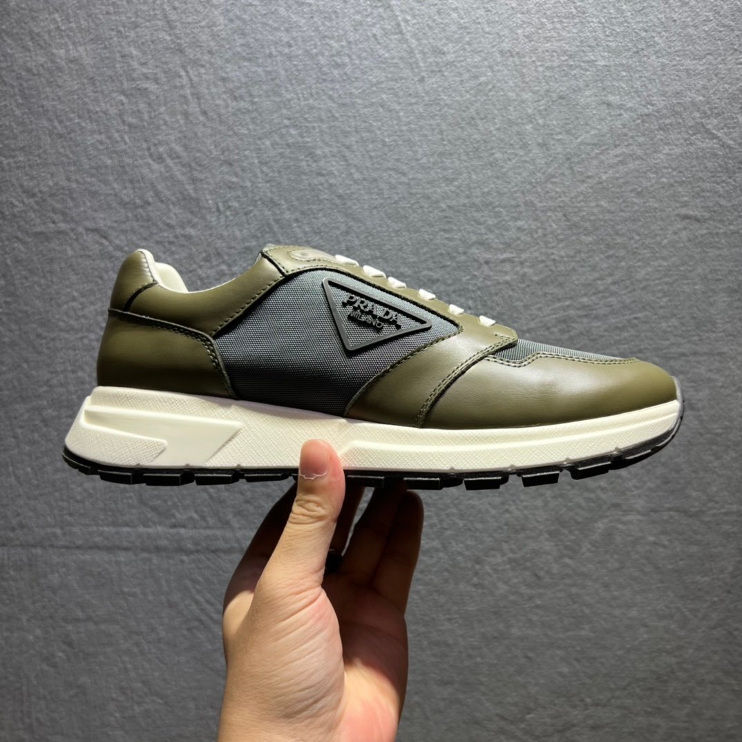 d5a0548d.jpg d5a0548d