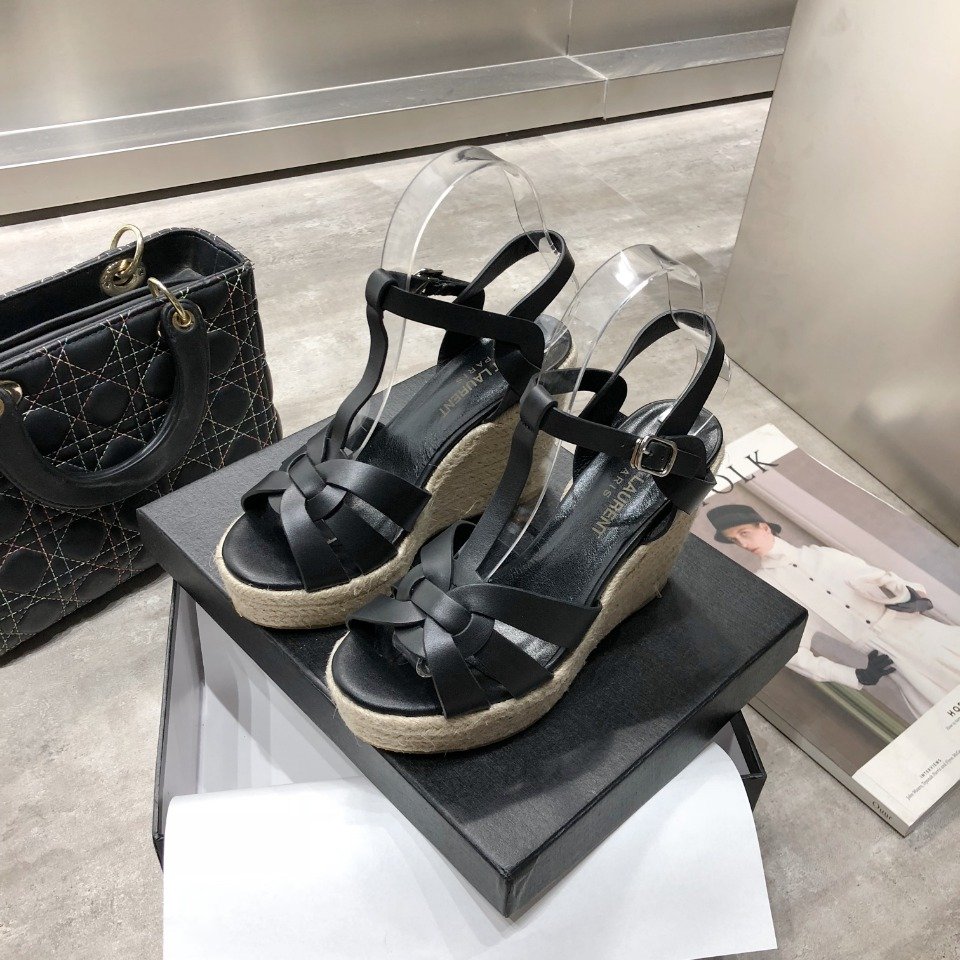 den-de-trang-9.jpg den de trang 9