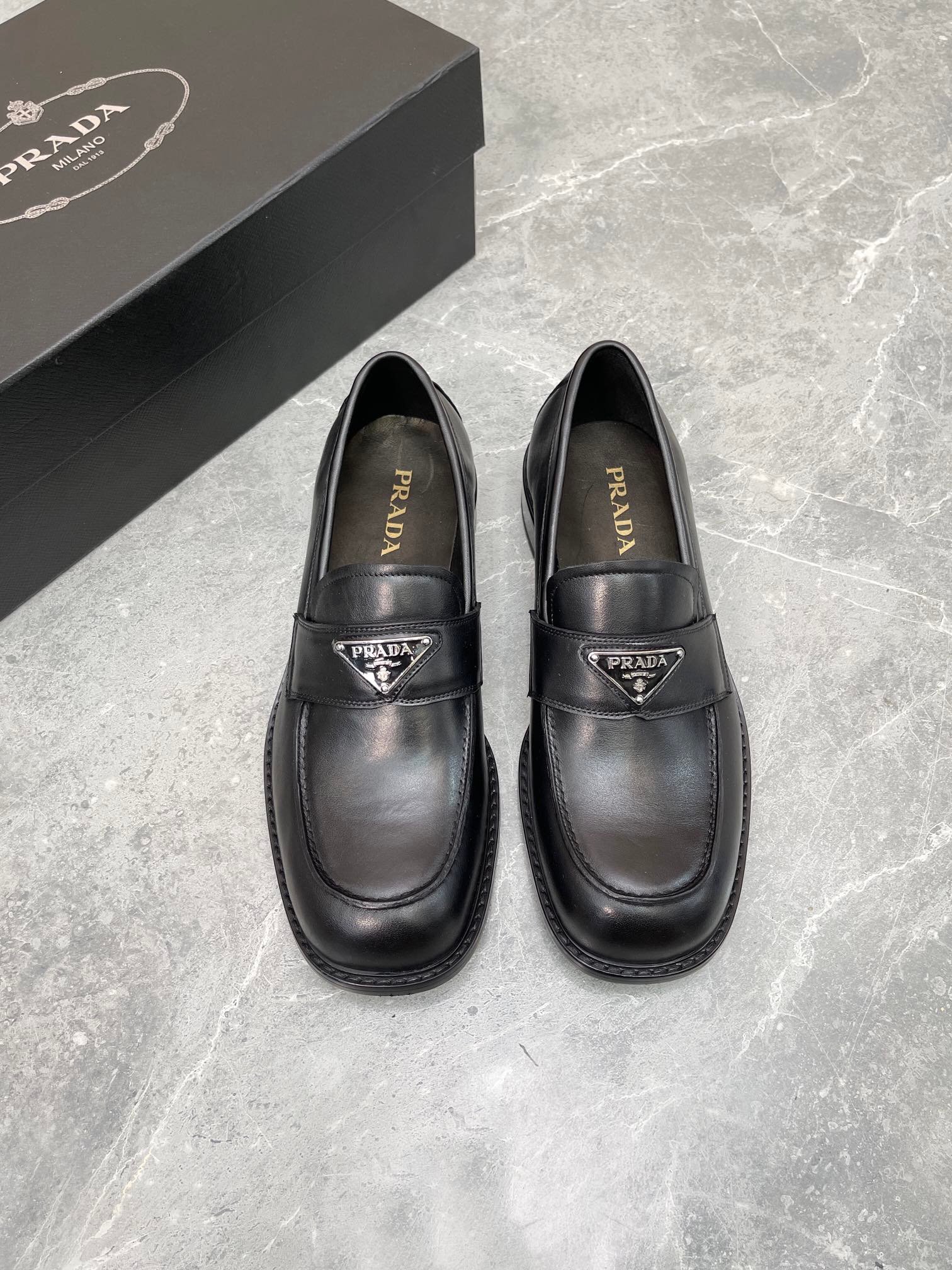 e0e5916b.jpg e0e5916b