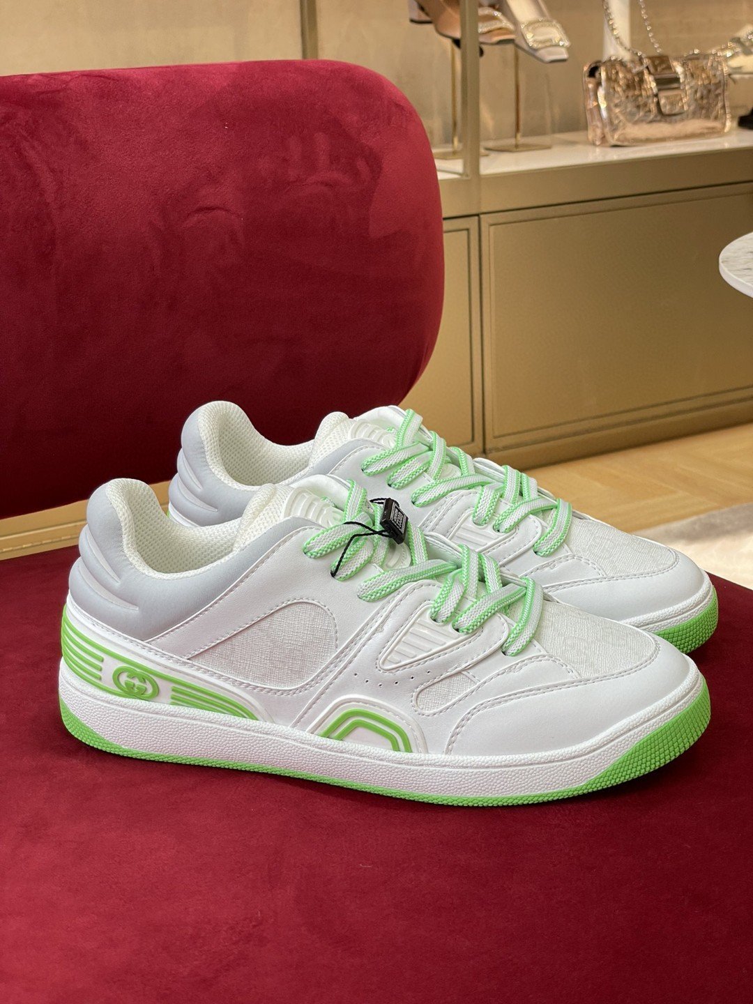 f6997029.jpg f6997029