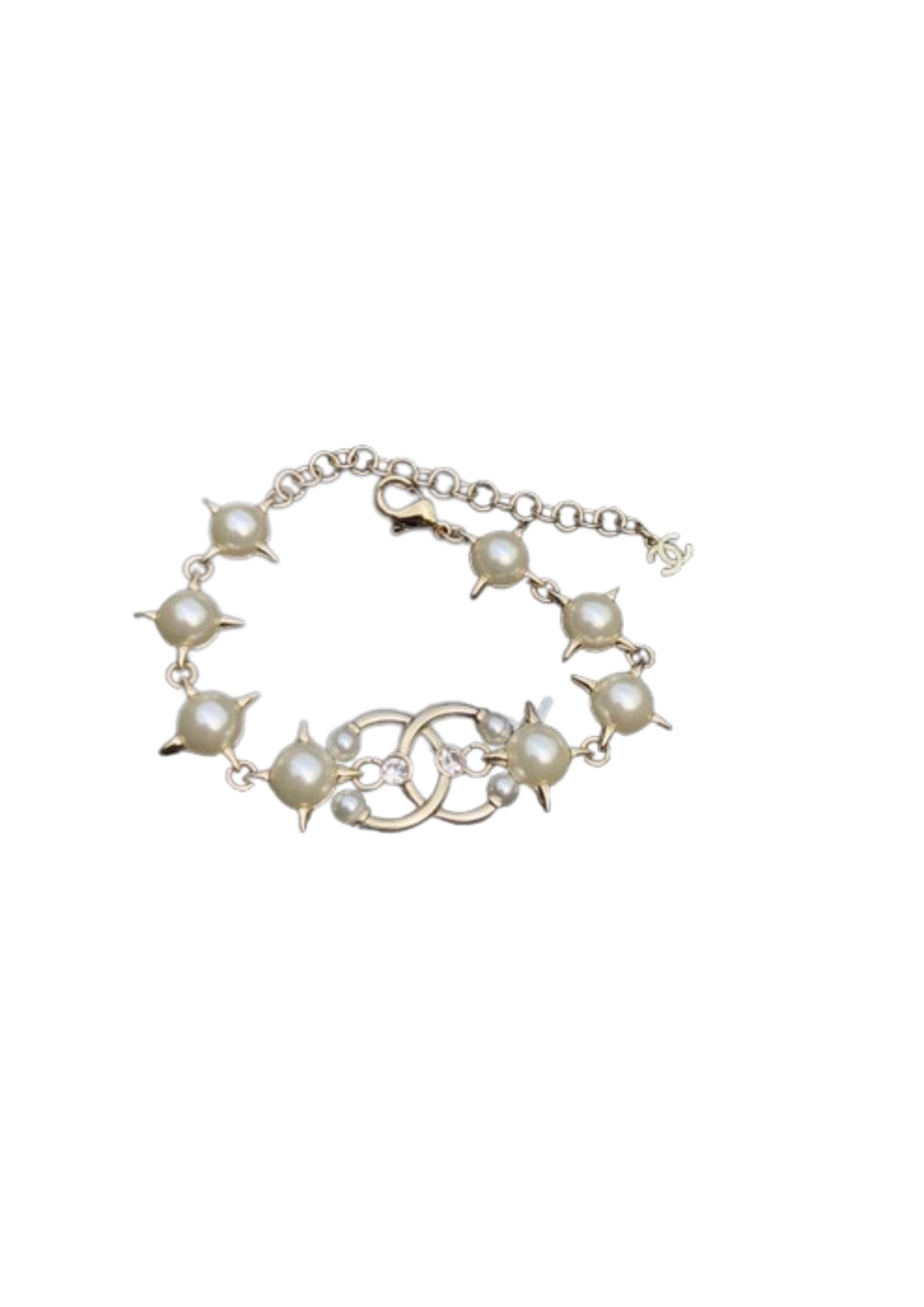 pearl-and-star-bracelet-1.jpg pearl and star bracelet 1