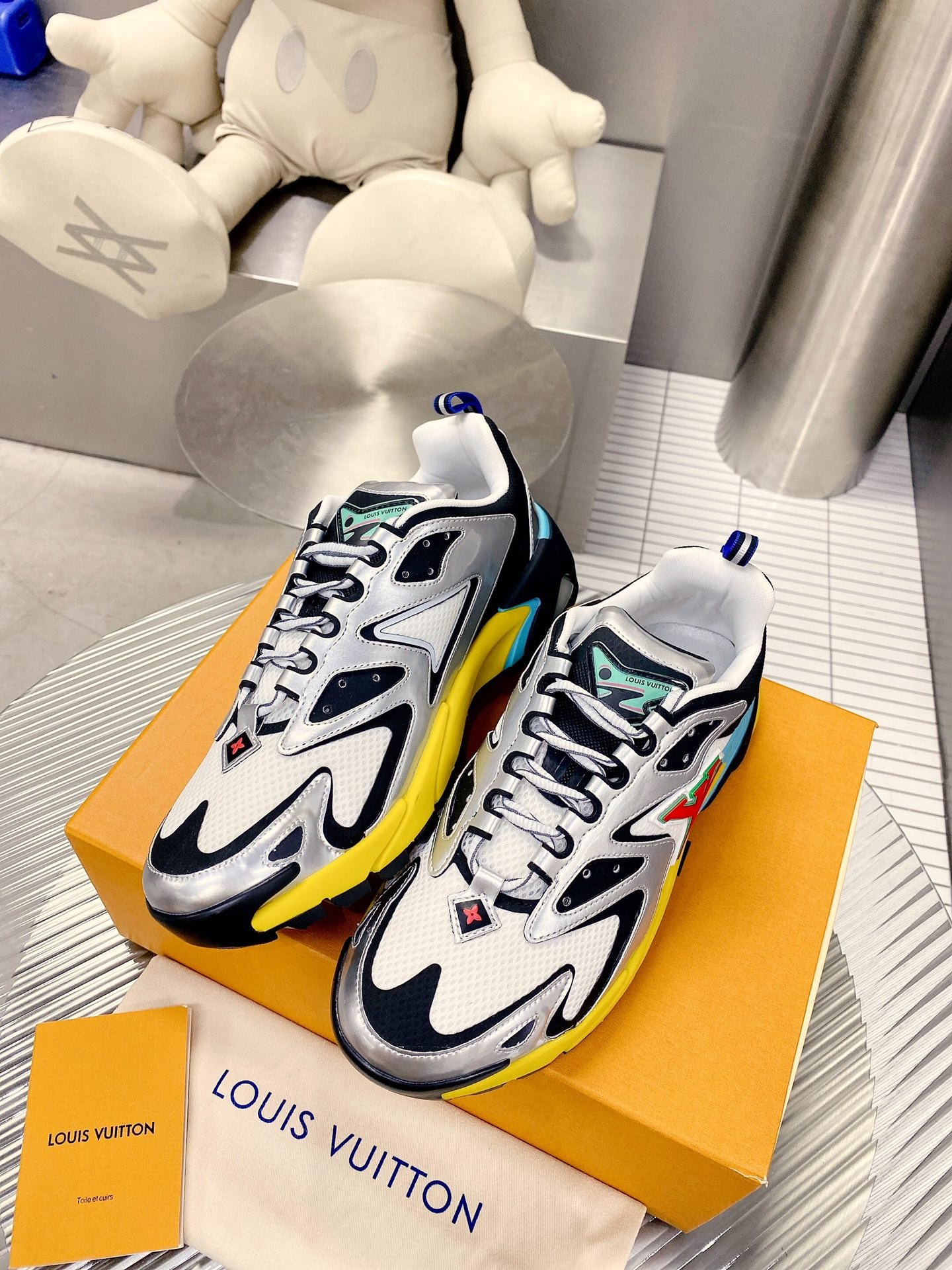 vang-4-3.jpg vang 4 3