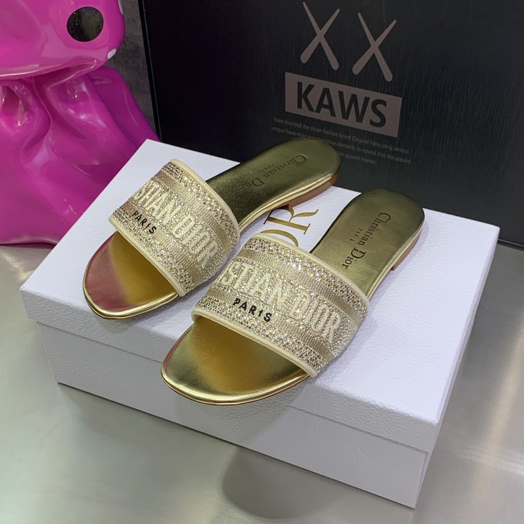 yellow-7-1.jpg yellow 7 1