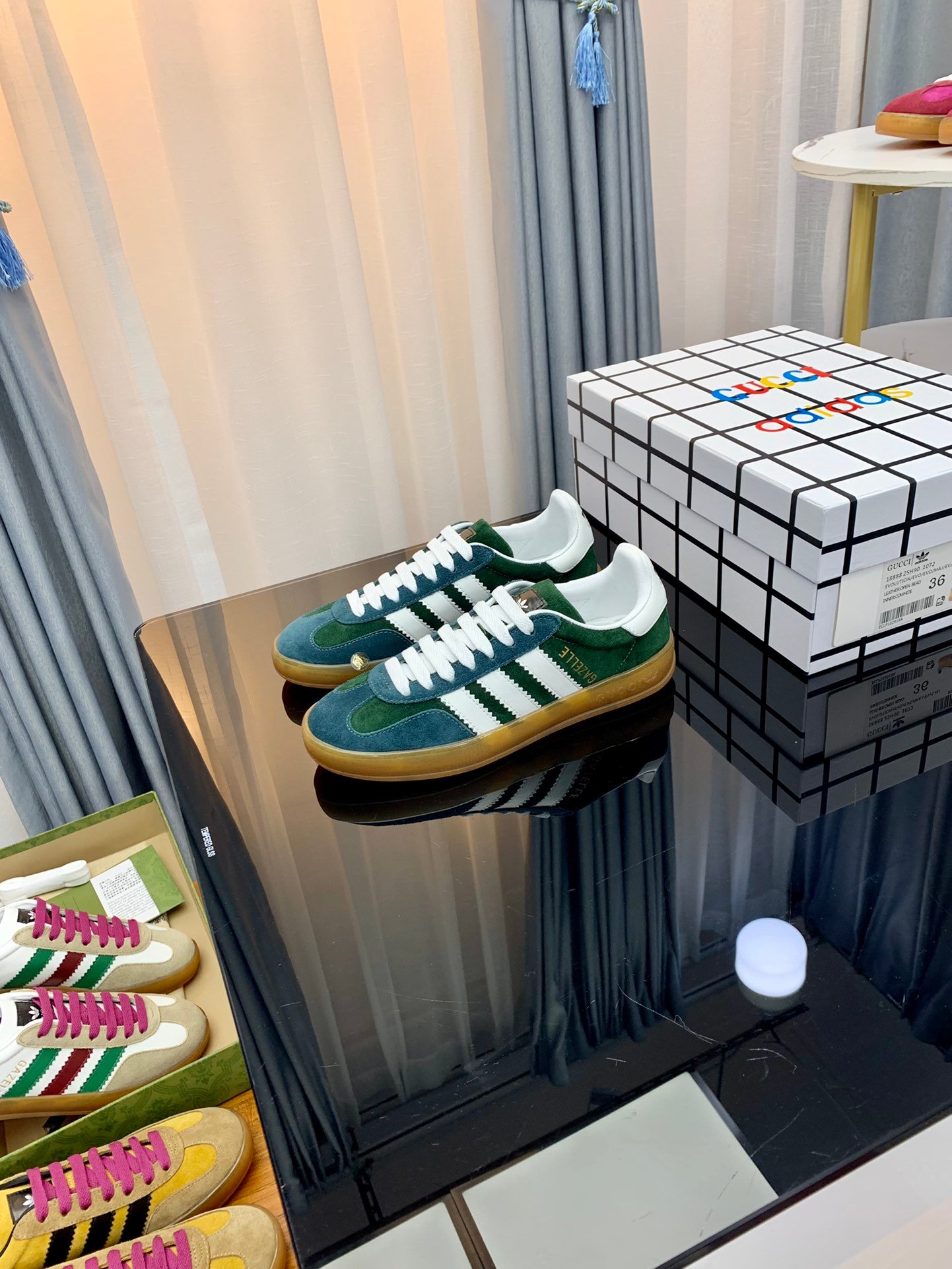 0eaeb3ed.jpg 0eaeb3ed