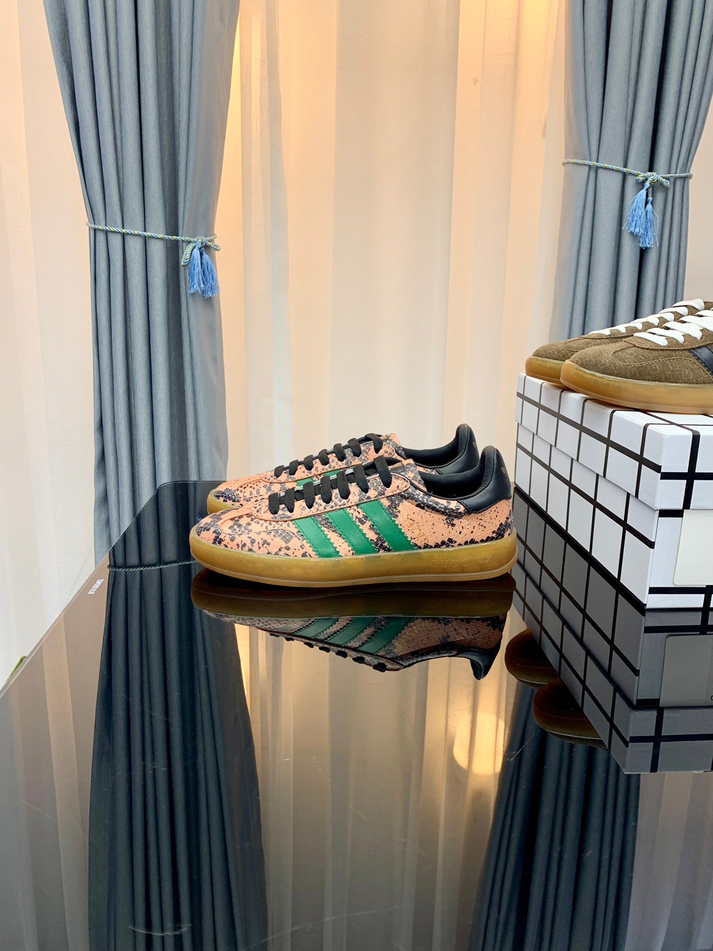 193360e3.jpg 193360e3