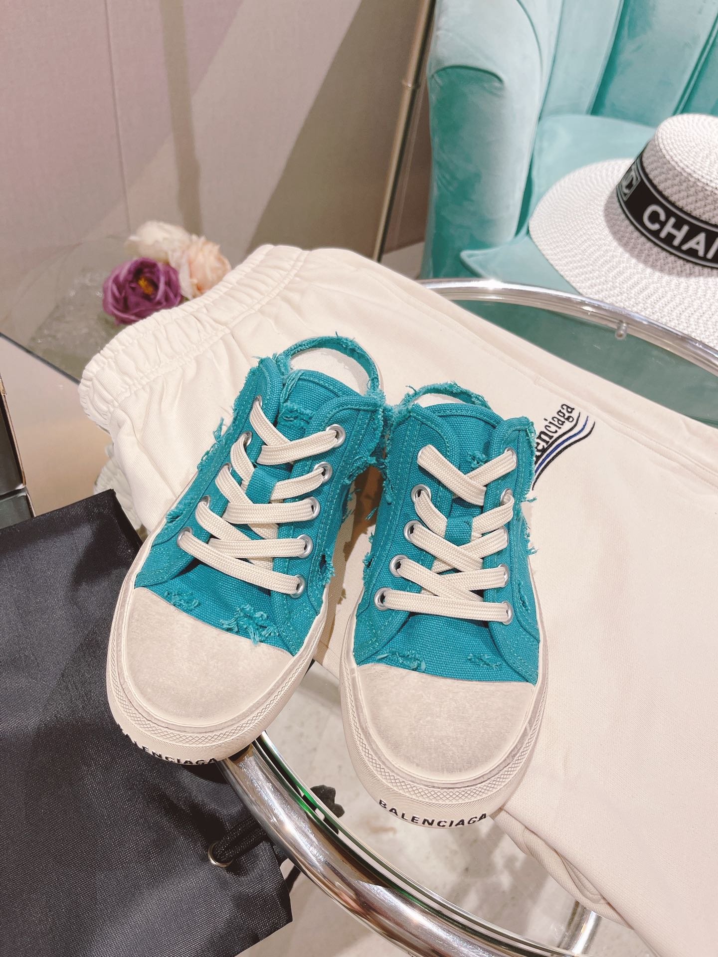 4577481e.jpg 4577481e