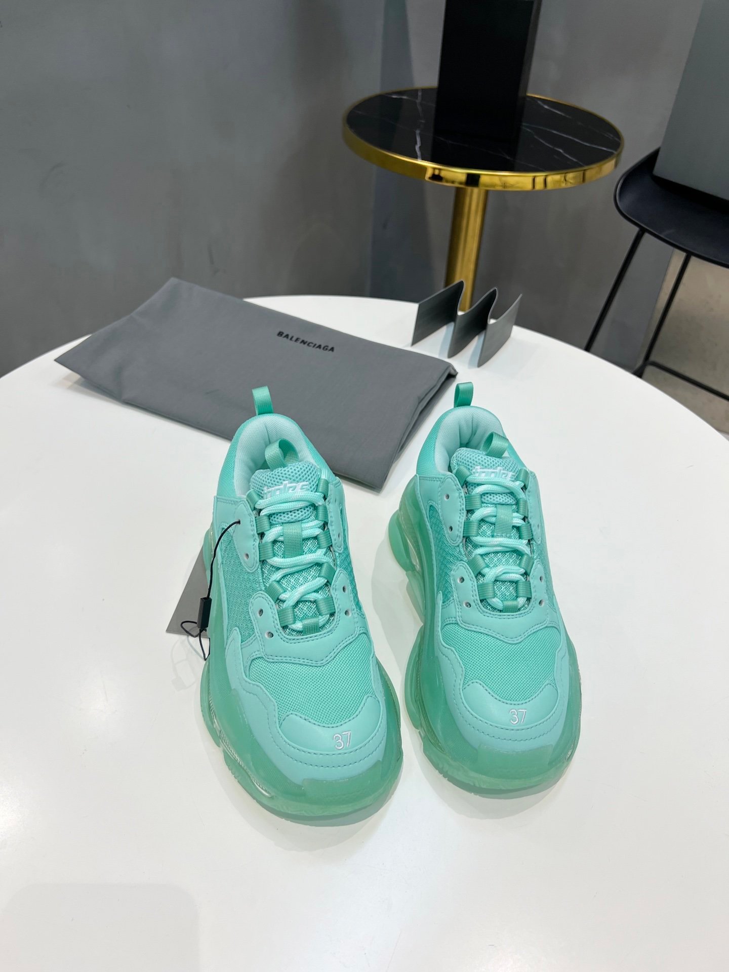 4609d046.jpg 4609d046