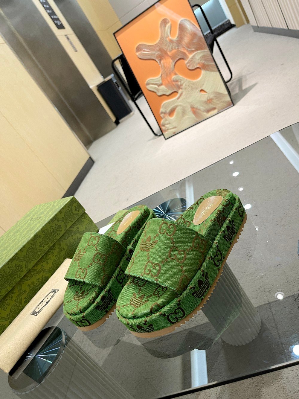 858c03a5.jpg 858c03a5