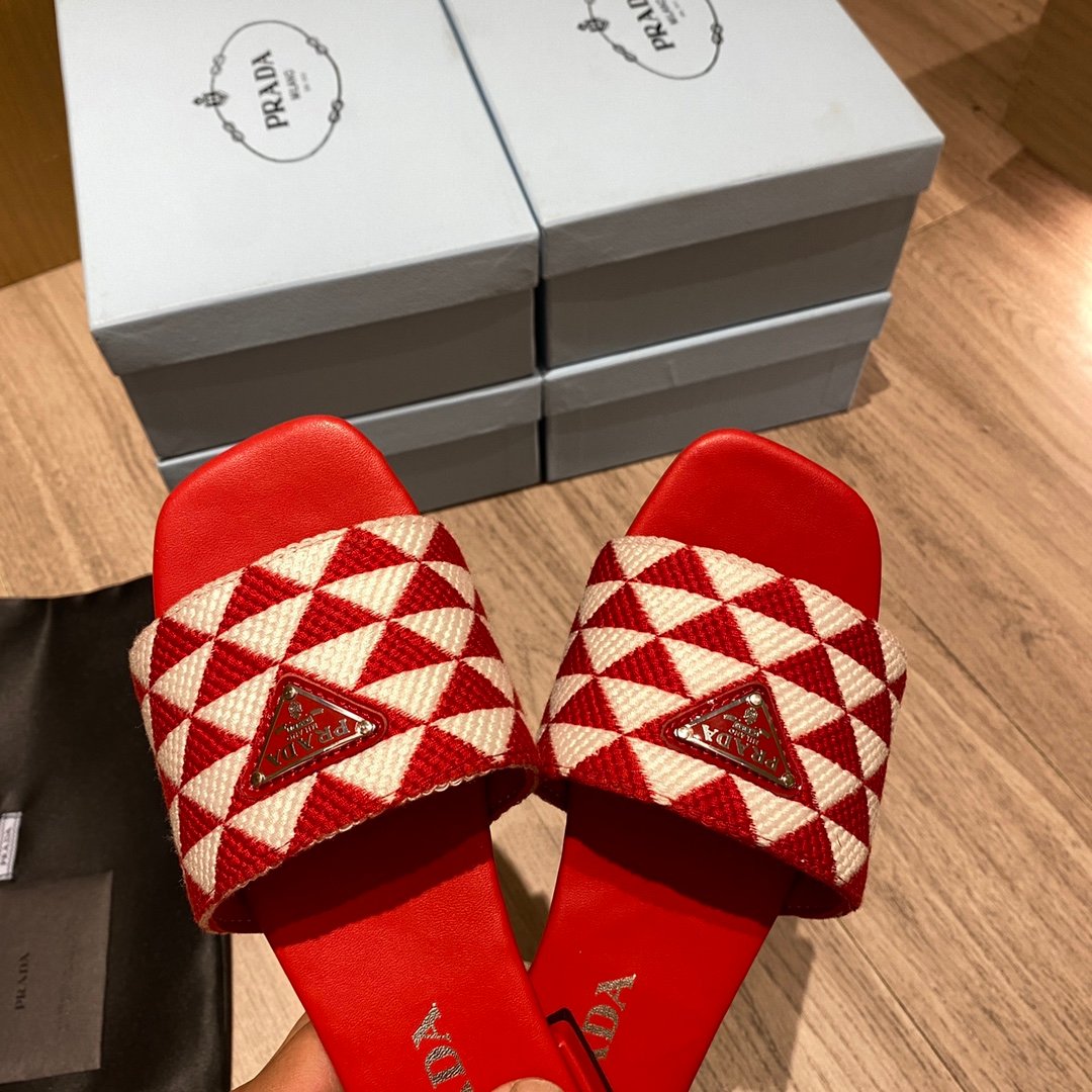 e6351b7e.jpg e6351b7e