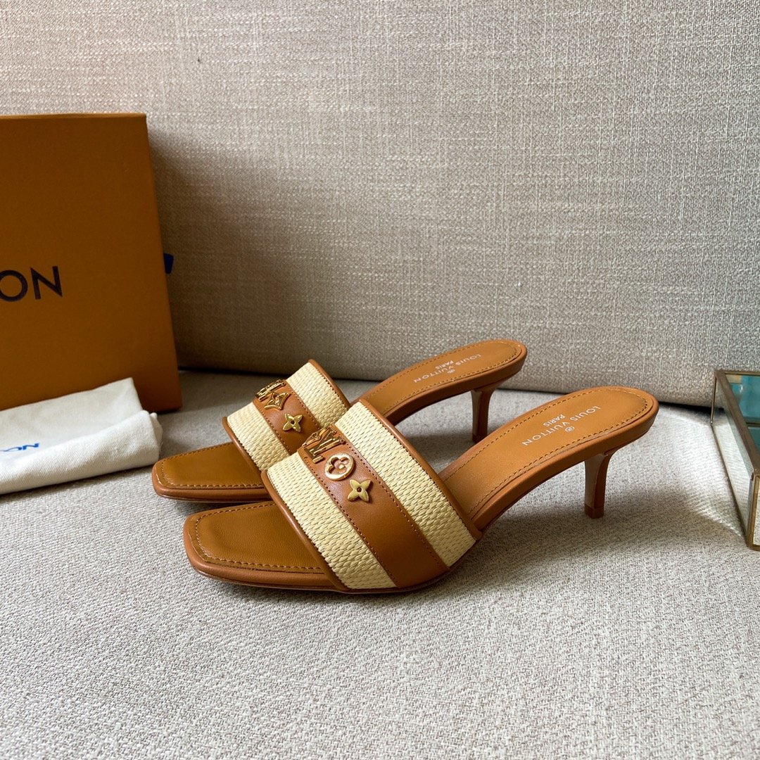 nau-5-2-1.jpg nau 5 2 1