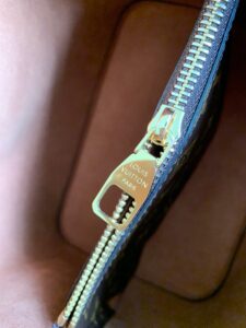 LV水桶包怎么辨别真假? 8 02 1