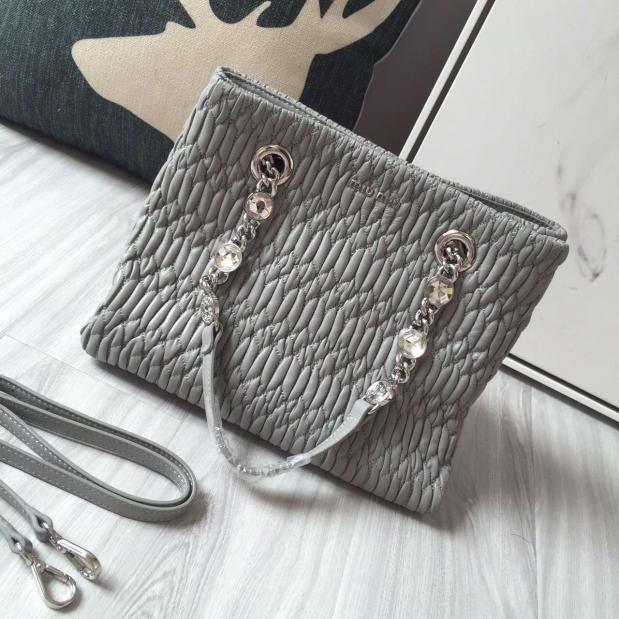 39766_P_1494928861303.jpg 39766 P 1494928861303