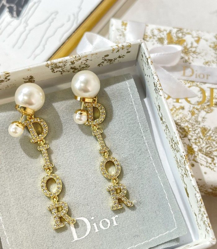 Dior Tribales 耳环