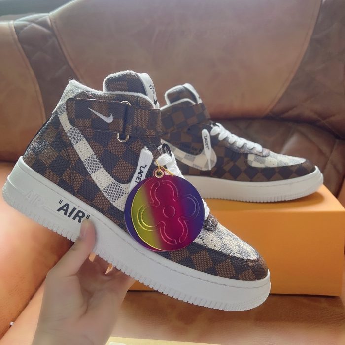 高仿Louis Vuitton 和 Nike Air Force 1 By Virgil Abloh Caro 白色/棕色男士男鞋