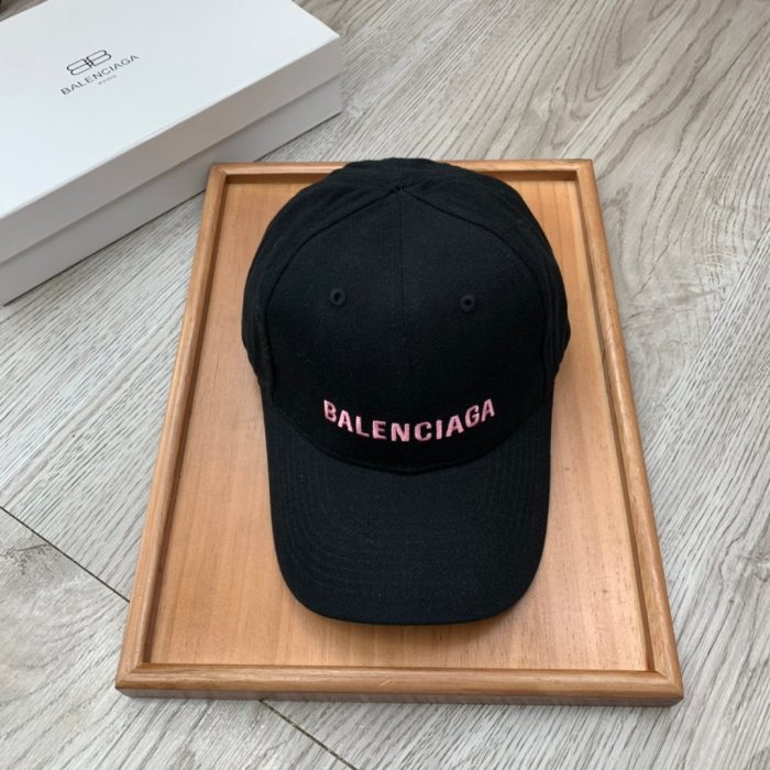 Balenciaga 黑色徽标前帽