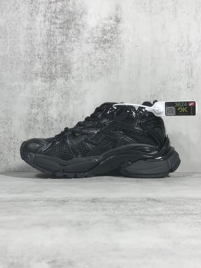 复刻巴黎世家（Balenciaga） 男士黑色跑步运动鞋 677403W3RB11000