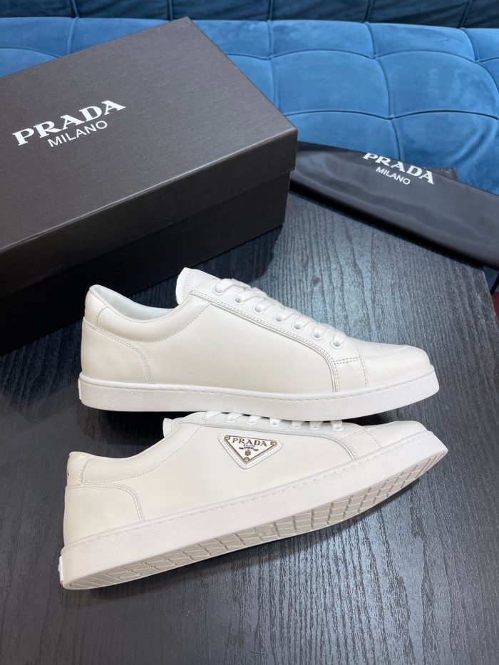 Prada 男士白色拉绒运动鞋 1 英寸/25 毫米 PRD
