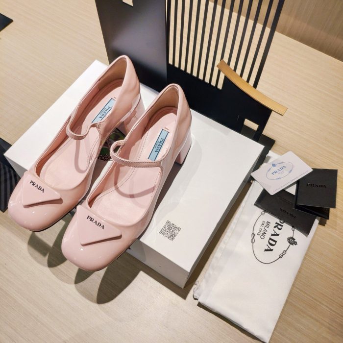 Prada 女式专利粉色高跟鞋 1.8 英寸/45 毫米 PRD