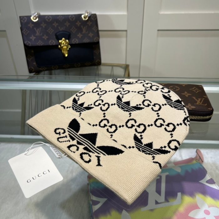 Gucci 米色羊绒毛线帽