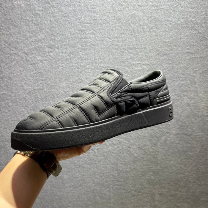Balenciaga 男士黑色乐福鞋