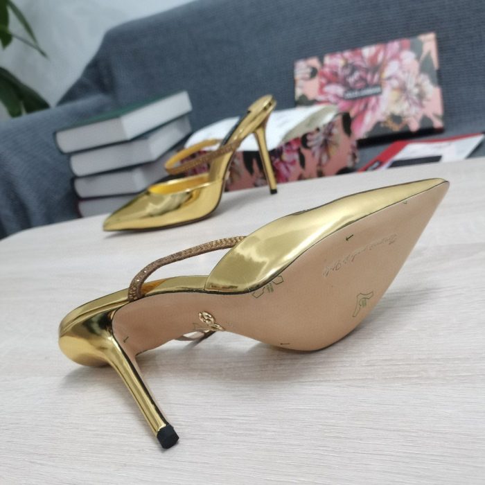 杜嘉班纳Gabbana 金色刺绣抛光穆勒鞋 女式 DG 鞋履
