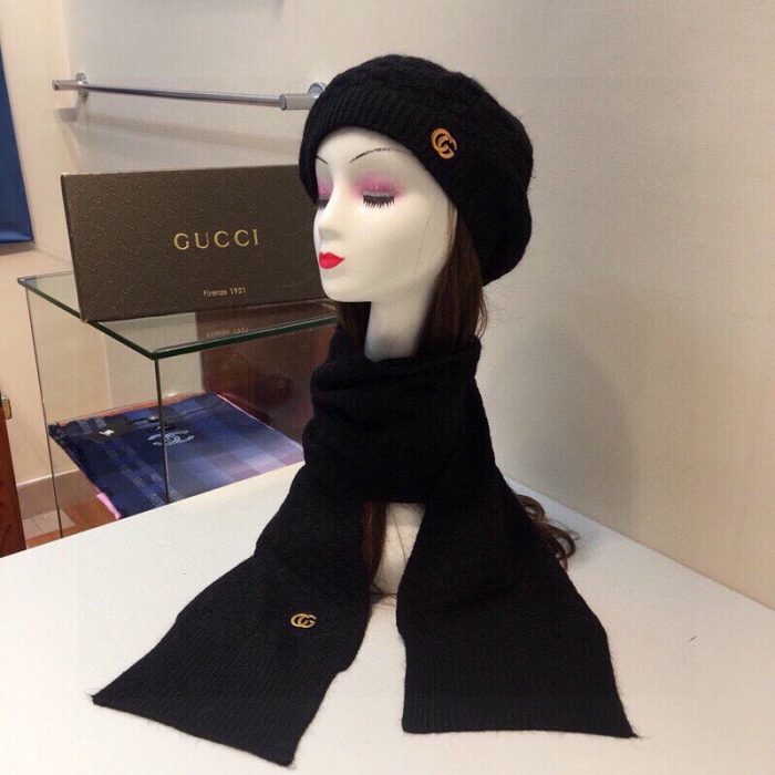 Gucci 毛线帽黑色围巾套装