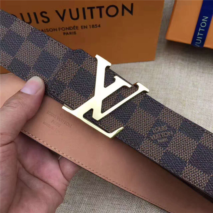 高仿Louis vuitton 路易威登 皮带 海外原单品质 专柜新包装 进口皮 手工缝线 棋盘格啡色金扣