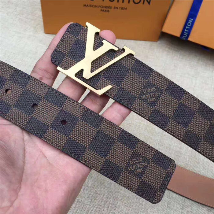 高仿Louis vuitton 路易威登 皮带 海外原单品质 专柜新包装 进口皮 手工缝线 棋盘格啡色金扣