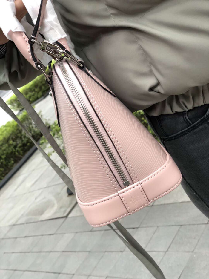 高仿LV女包 LV贝壳包 LV牛皮水波纹手提包 粉色