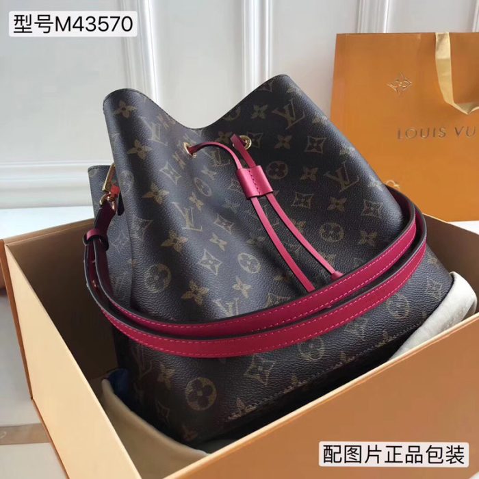 高仿LV2017年春季系列 LV女包 LV水桶包 玫红
