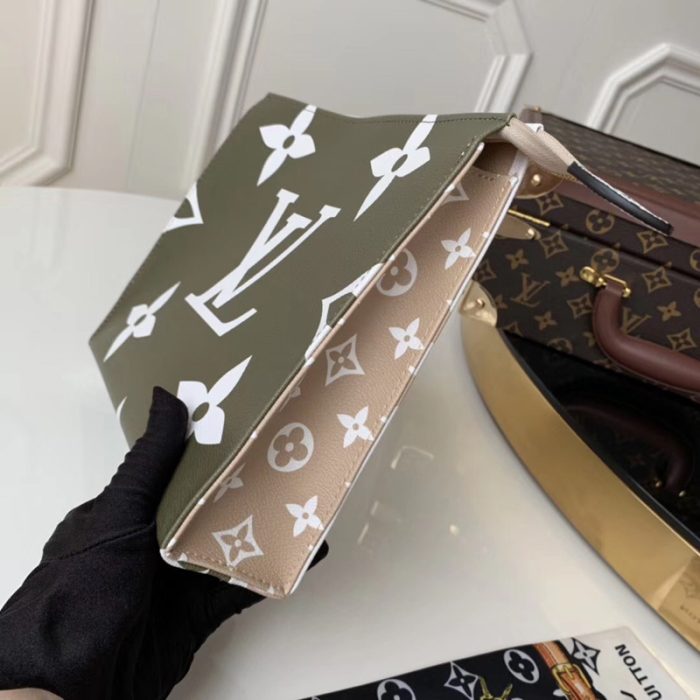 高仿LV Toilet Pouch XL 盥洗袋 超大LV手包 卡其色