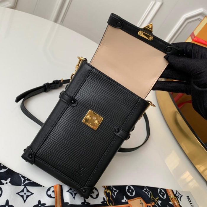 高仿LV TRUNK VERTICAL 链条包 Epi牛皮 S形锁扣包 黑色