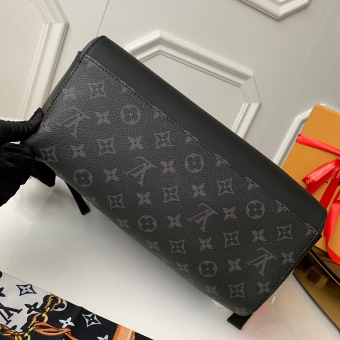 高仿LV x 藤原浩闪电联名FragDesign系列 Explorer 双肩包