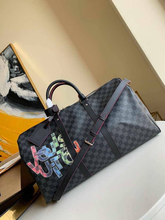 高仿LV Keepall 50 旅行袋 DaGraphite 帆布旅行袋 红色印花