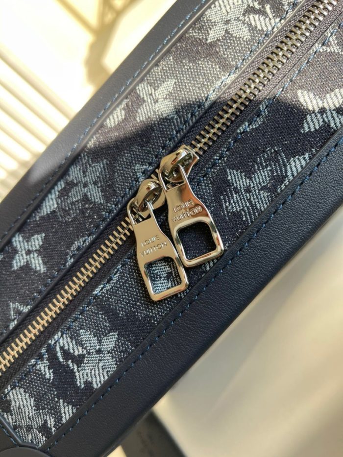 高仿LV SOFT TRUNK 链条包 Tapestry 帆布盒子包